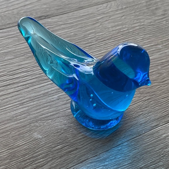 Vintage “Grandma’s Blue Bird” Glass Paperweight - Picture 1 of 8